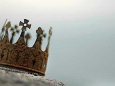 rusted_crown_m.jpg